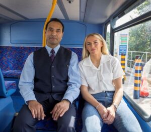 Chloe Kelly with 92 bus driver Ashwani Kumar.