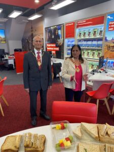 Flight Centre Ealing opened by Mayor of Ealing