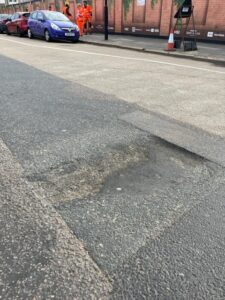 Pothole in Victoria Road, North Acton. Photo: EALING.NEWS