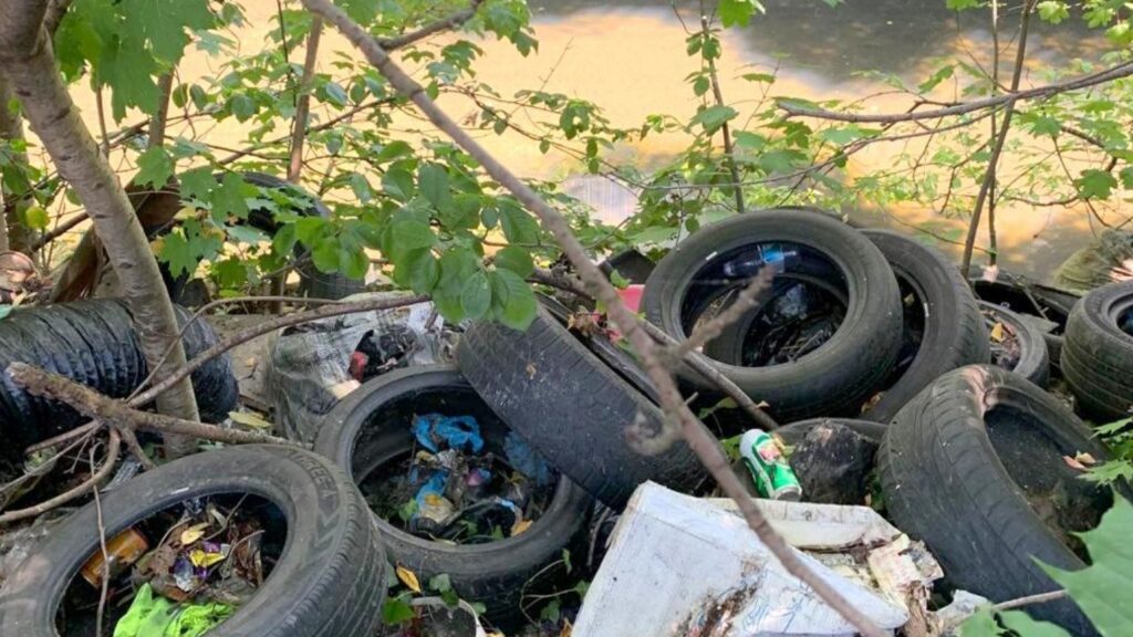 River Bent tyres