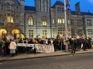 Residents protest to save Warren Farm. Photo: EALING.NEWS