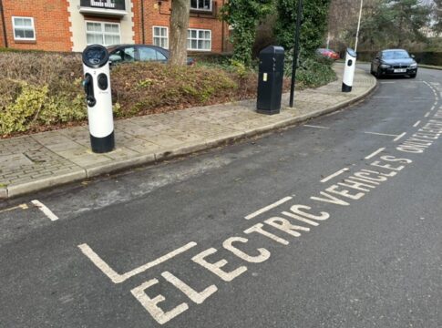 Electric Vehicle Charging Point in Ealing. Photo: EALING.NEWS