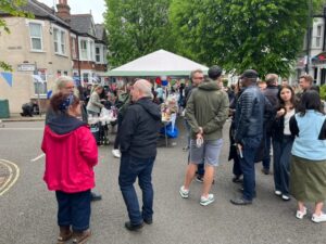 Elthorne Park Road street party
