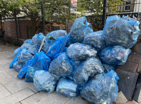 LAGER Can collected rubbish