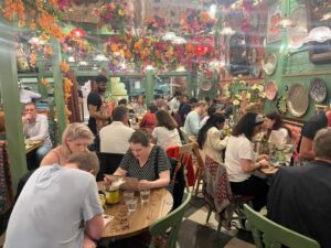 Inside Comptoir Libanais. Photo: EALING.NEWS