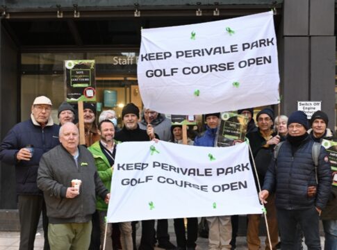 Perivale Park Golf Club stage third protest outside Ealing Council offices