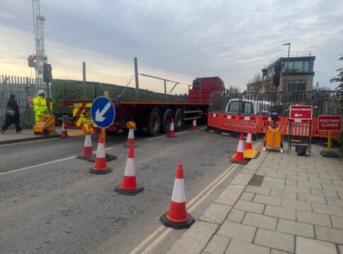 Traffic problems due to HS2 development on Old Oak Common Lane. Photo: EALING.NEWS