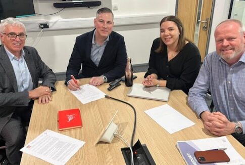 Unite representing workers at HS2 Old Oak Common site. Photo: Unite