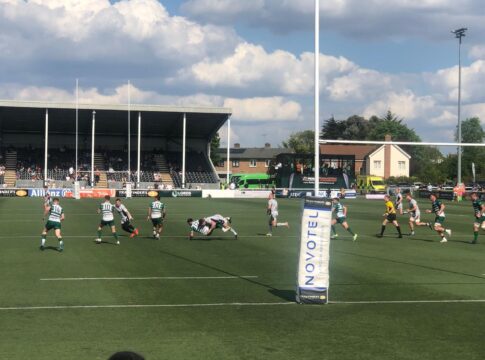 Ealing Trailfinders take on Bedford Blues. Photo: EALING.NEWS