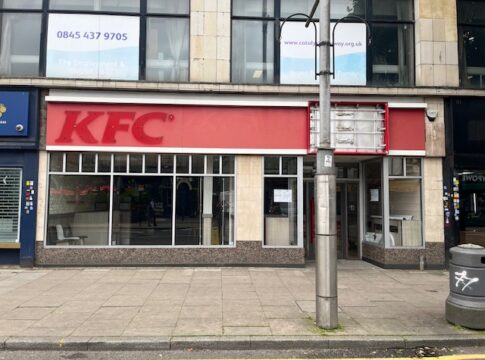 West Ealing KFC closed down. Photo: EALING.NEWS