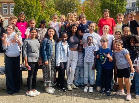 Znaniye Foundation gets King's Award. Photo: Znaniye Foundatio