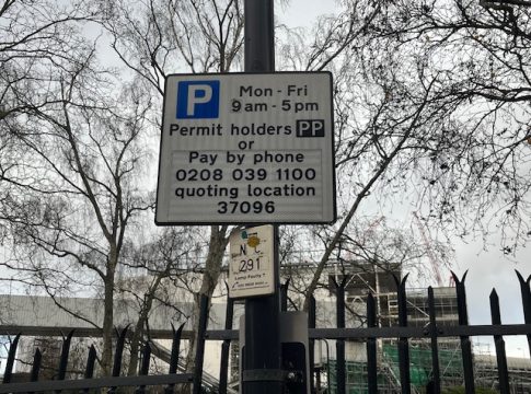 Parking. Photo: EALING.NEWS