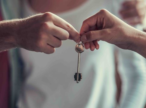 Leaving keys to home