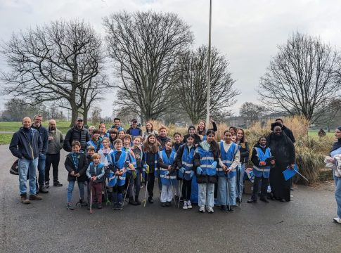 Derwentwater pupils clean up Acton Park. Photo: Derwentwater Primary School