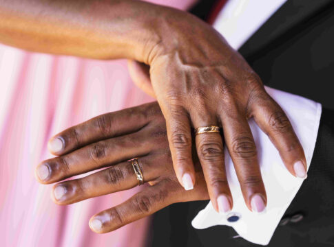 Wedding rings. Photo: Unai82 / Envato