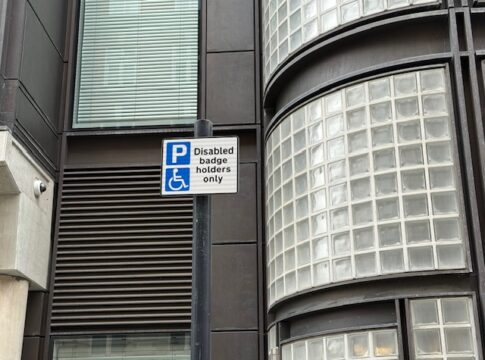 Disabled bay parking. Photo: EALING.NEWS