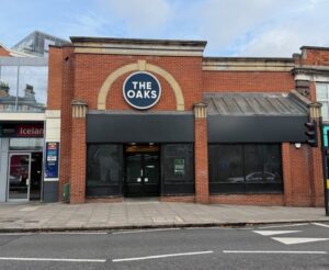 Starbucks Acton closed down. Photo: EALING.NEWS