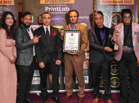 Greenford's Sunbardan Tandoori wins award. Photo: Euro Asia Curry Awards/Mez Captures