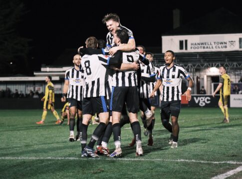 Hanwell Town v Plymouth Parkway. Photo: Louis James / Hanwell Town