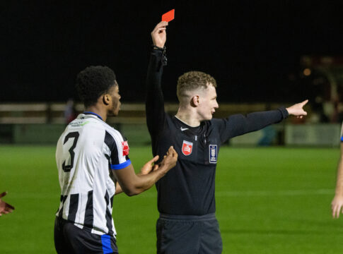 Uxbridge vs Hanwell Town. Photo: Arthur Ayres / Hanwell Town FC