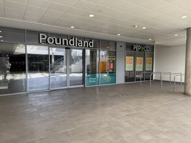 Poundland closed down May 2026 at The Oaks, Acton. Photo: EALING.NEWS