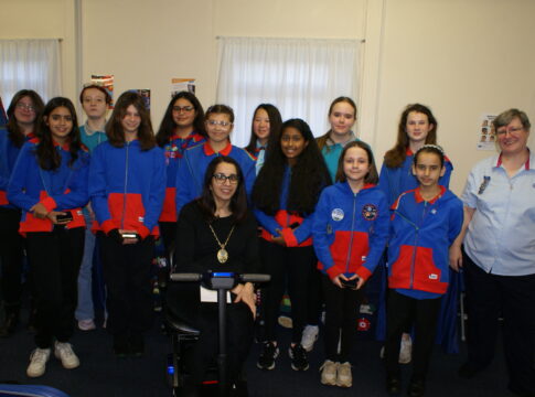Jennifer Dudley (R). Photo: Girlguiding 