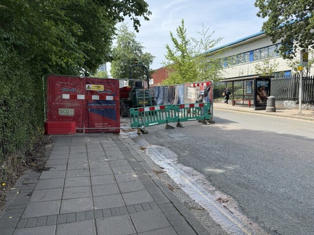 Roadworks on Victoria Road in North Acton. Photo: EALING.NEWS