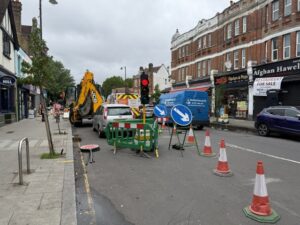 Hanwell emergency gas works June 2026. Photo: EALING.NEWS